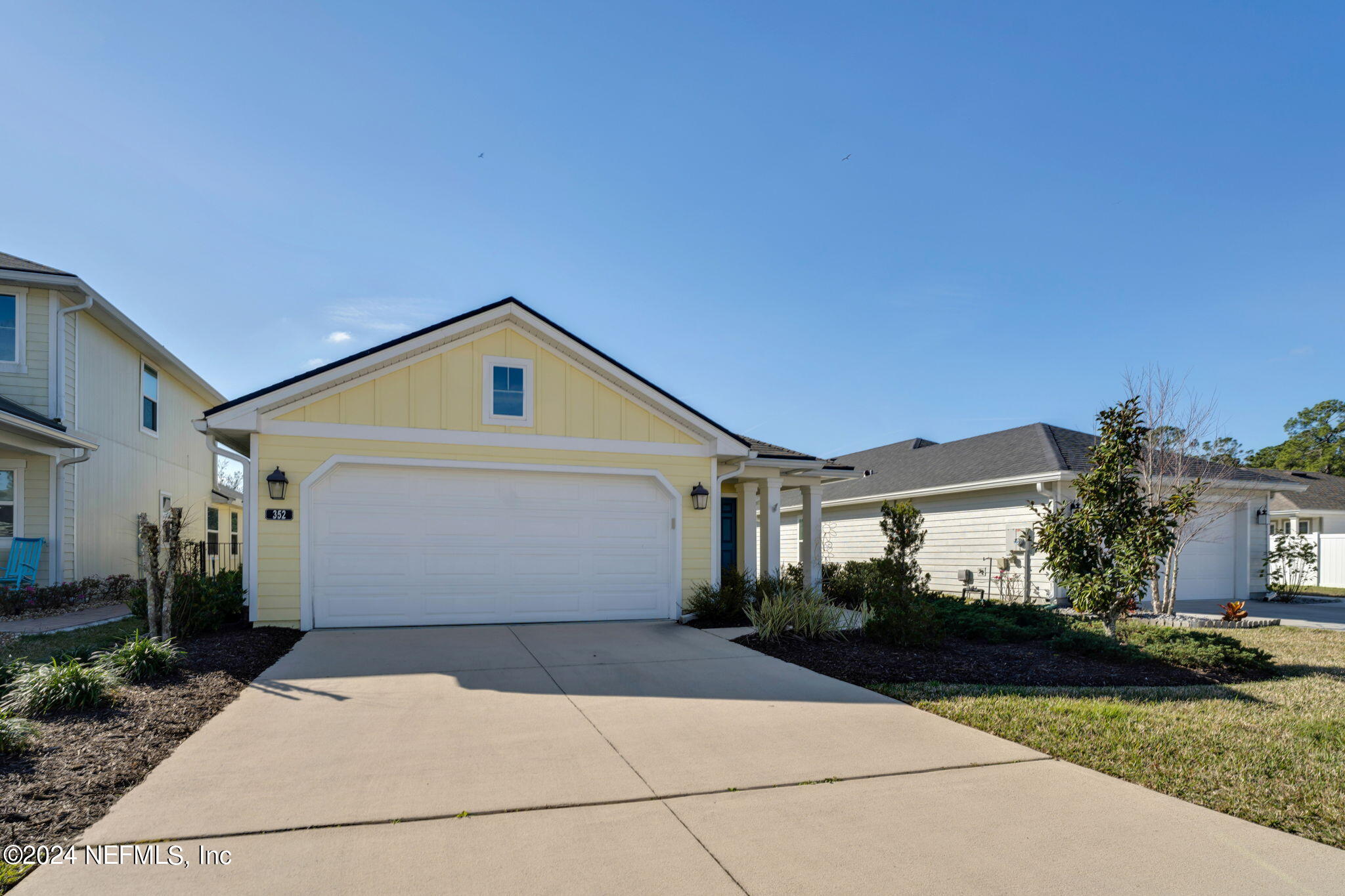 St Augustine, FL home for sale located at 352 Santorini Court, St Augustine, FL 32086
