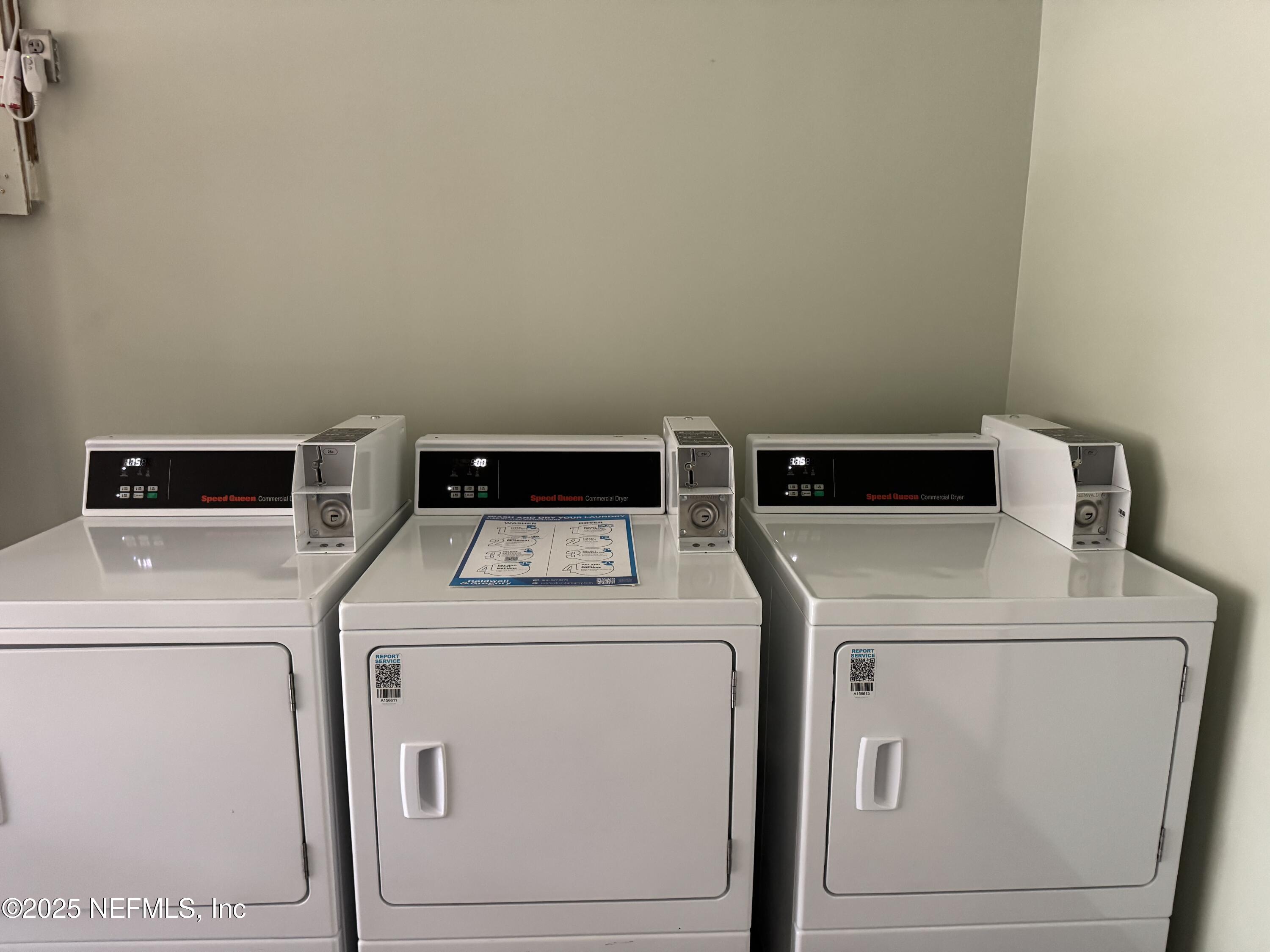 1071 EDGEWOOD Avenue 401