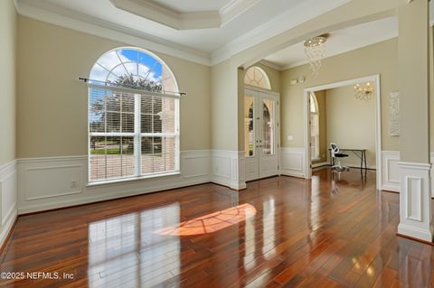 10060 LAKES END Court Jacksonville FL 32256