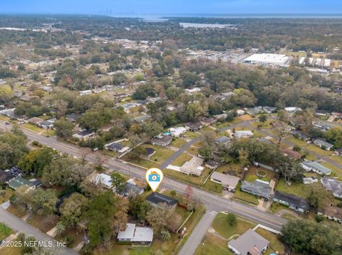 A home in Jacksonville