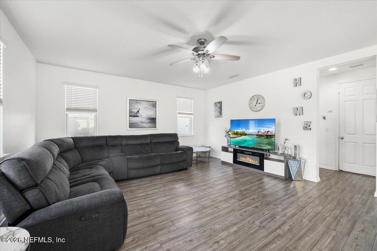 2948 LAUREL SPRINGS Drive