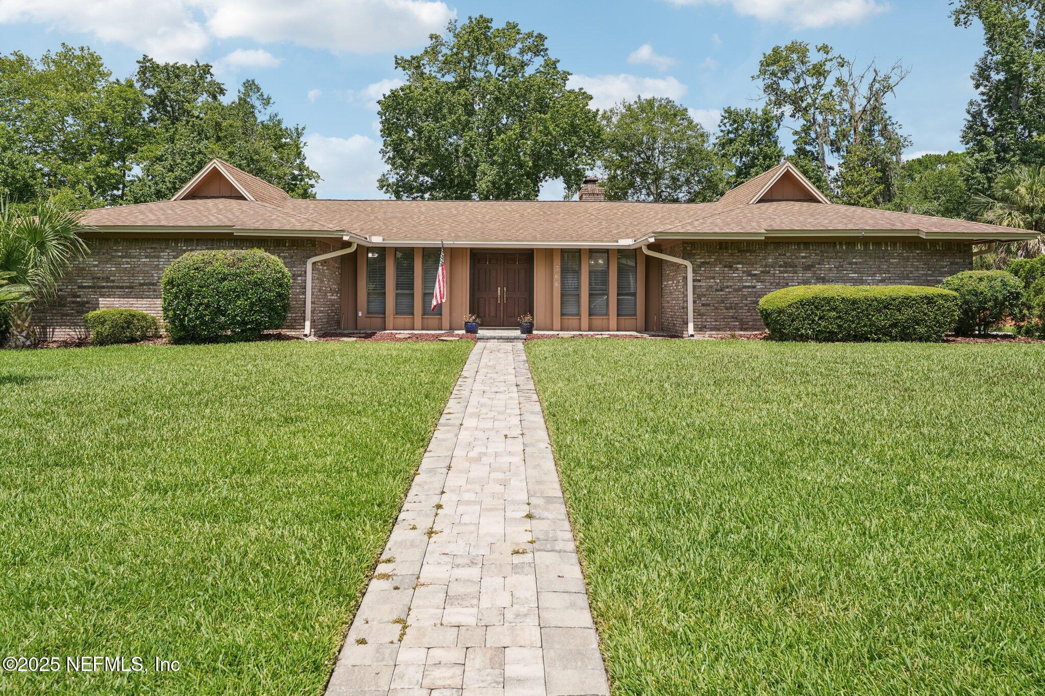 366 PERTHSHIRE Drive