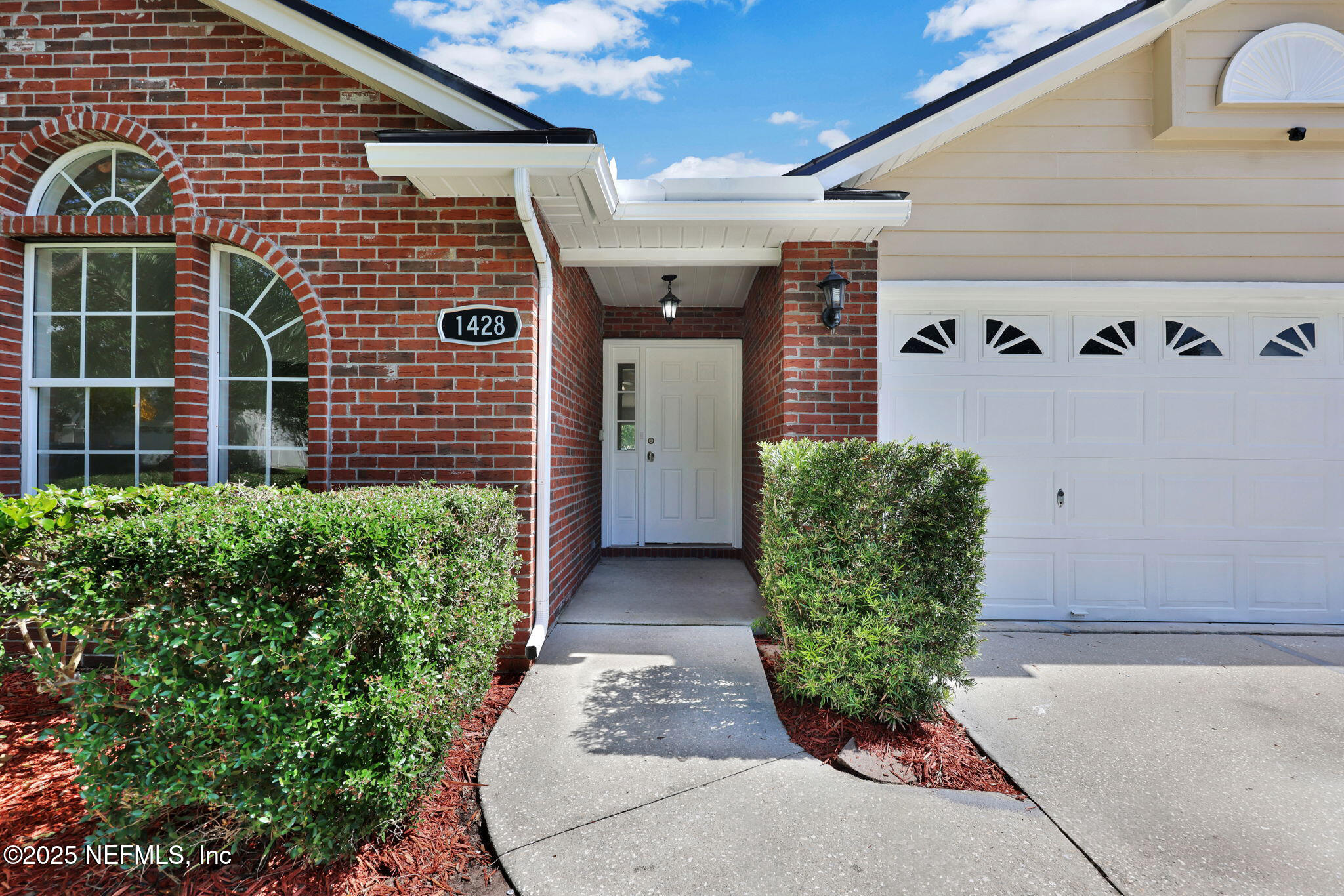 1428 CANOPY OAKS Drive