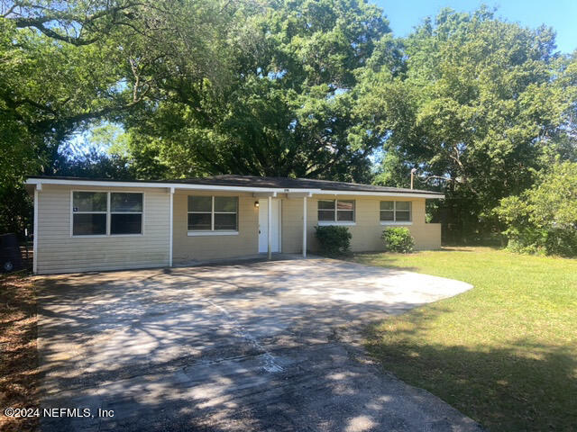 Jacksonville, FL home for sale located at 6706 Peter Rabbit Drive N, Jacksonville, FL 32210
