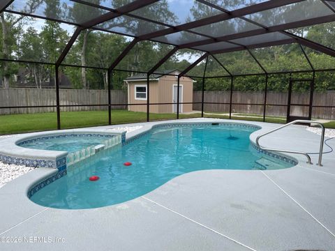 Photo of 14264 HAWKSMORE Lane, Jacksonville, FL 32223 (MLS # 2157126)