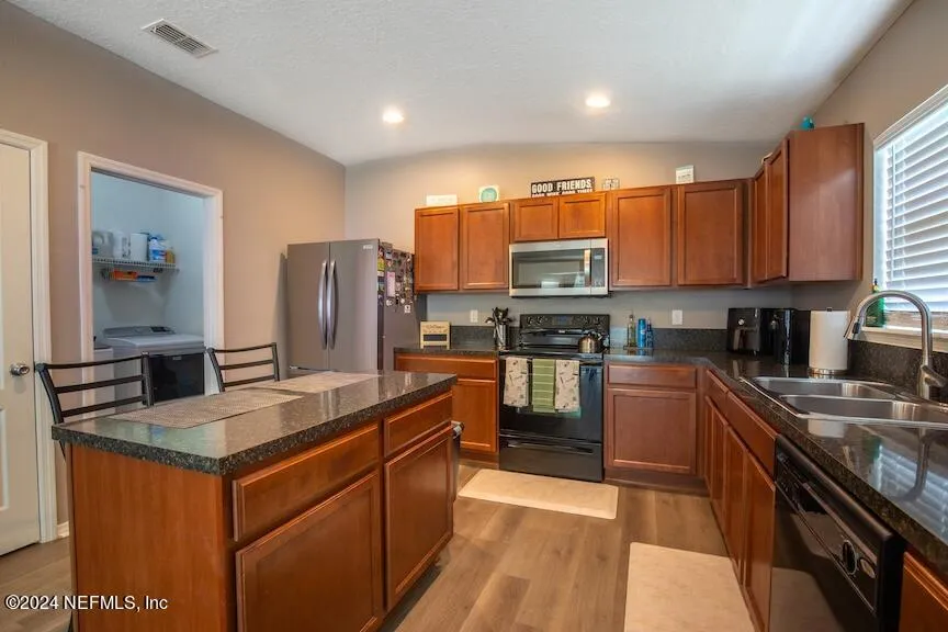 Jacksonville, Florida 32218, United States, 4 Bedrooms Bedrooms, ,2 BathroomsBathrooms,Residential,Active,137880
