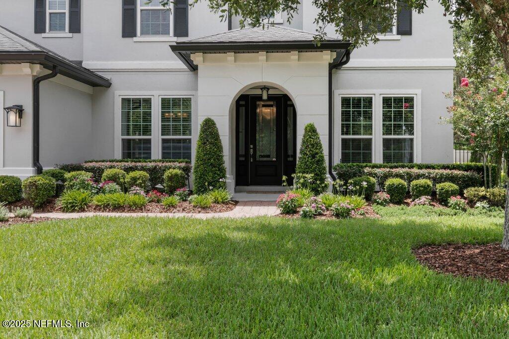 26 TRAVELER PALM Court