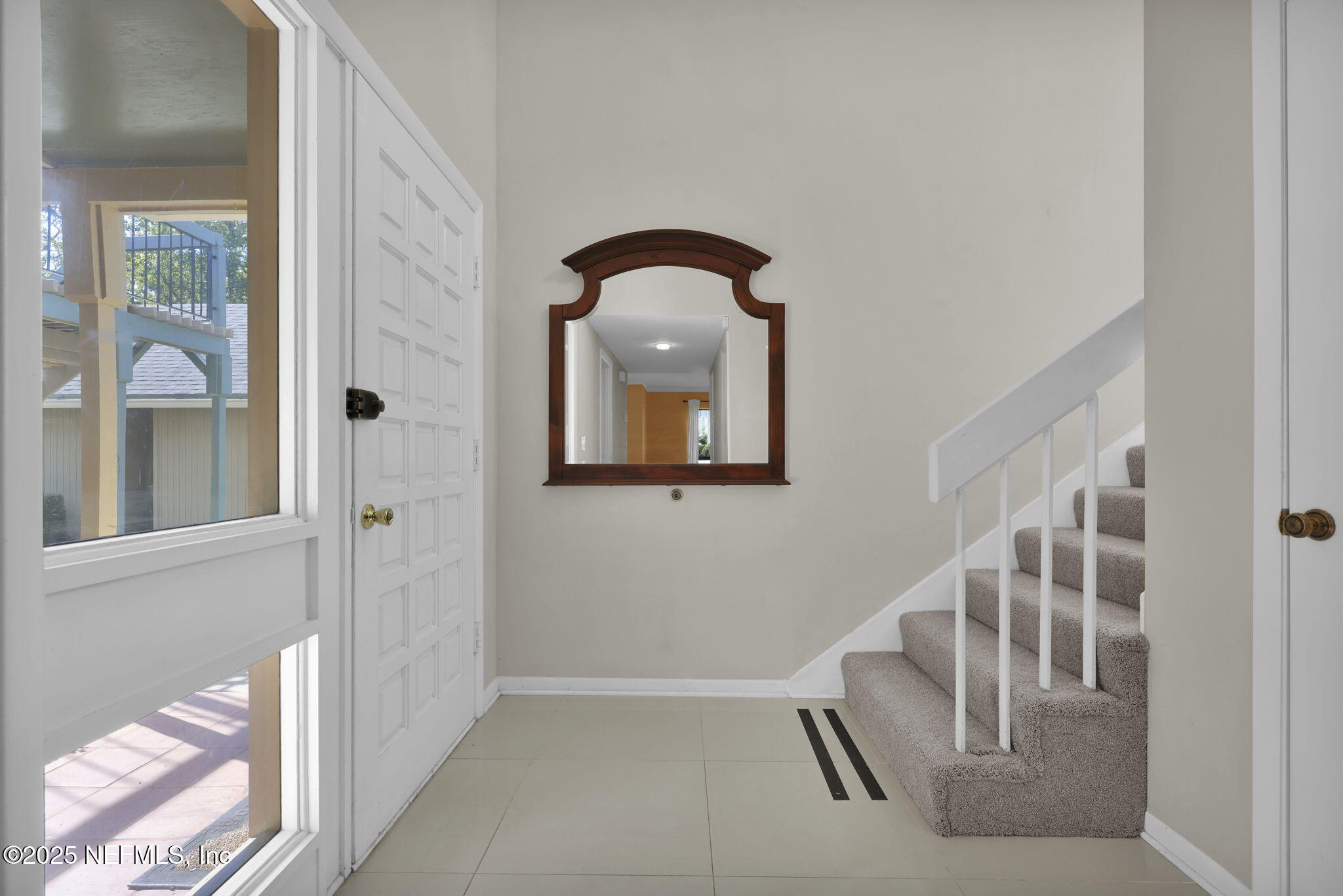 10103 LEISURE Lane S