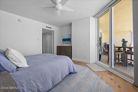 Condominium in Jacksonville Beach FL 1031 1ST Street 15.jpg