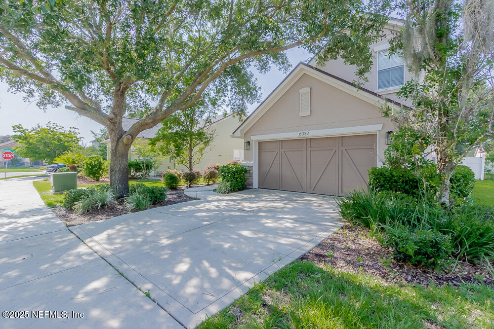 6332 ENDELSTOW Lane