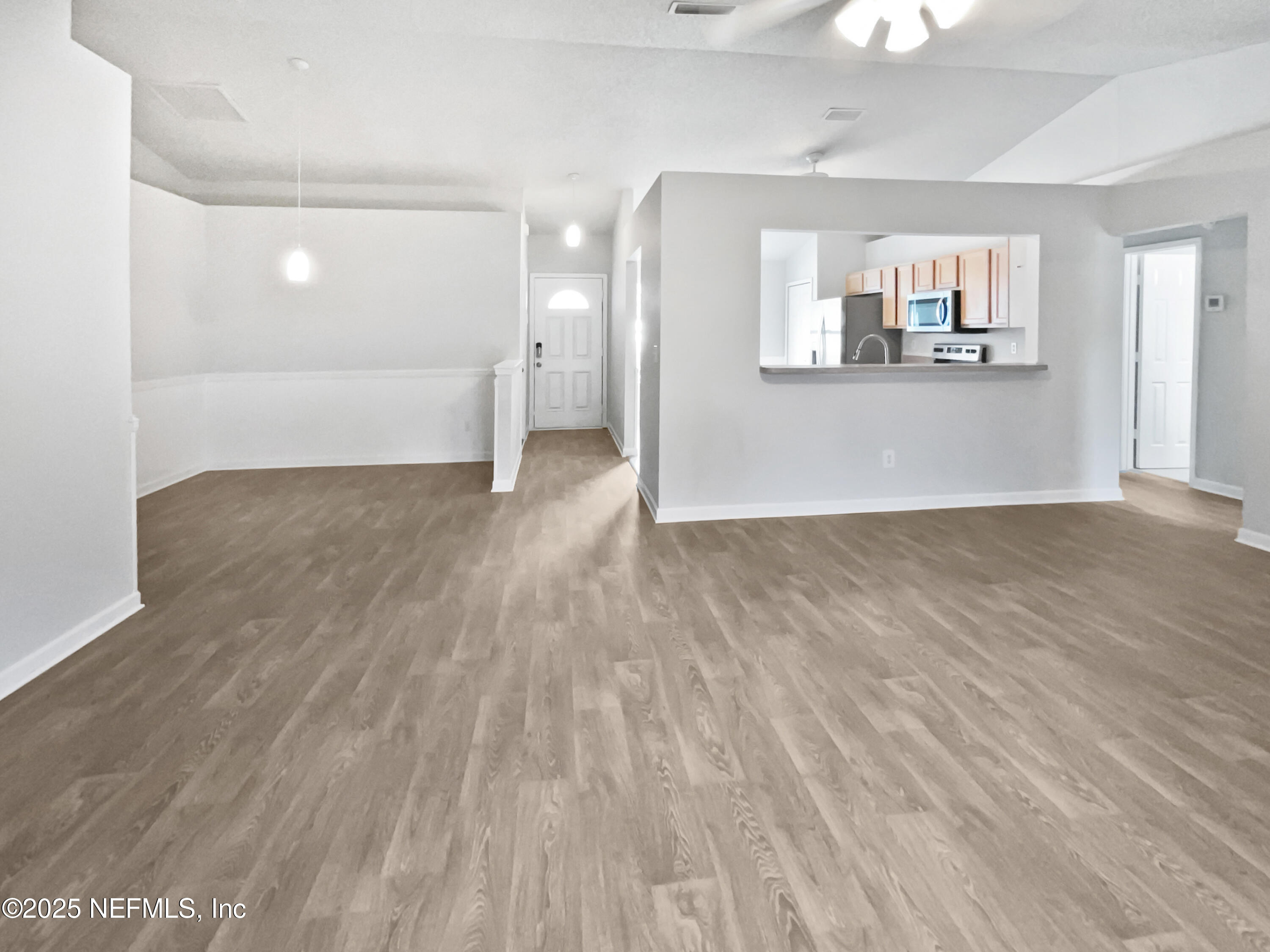 1105 BUCCANEER Boulevard