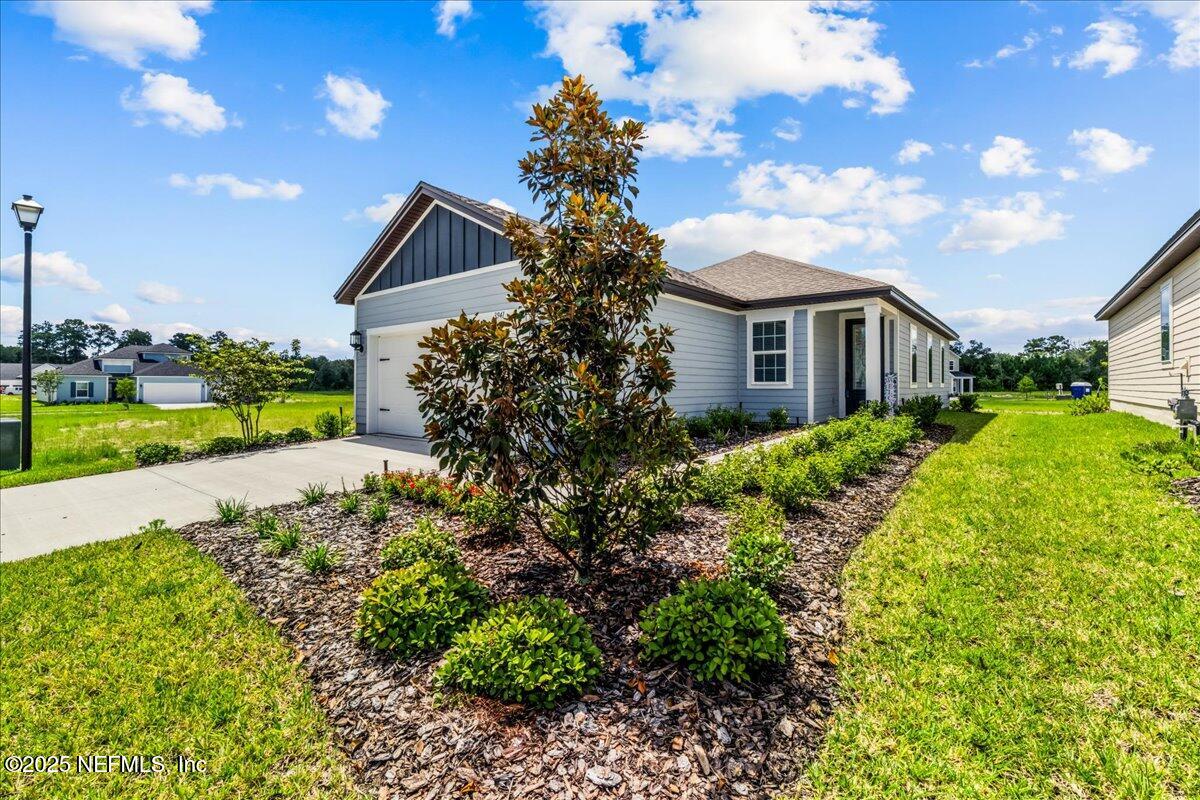 3941 GAREYS FERRY Way