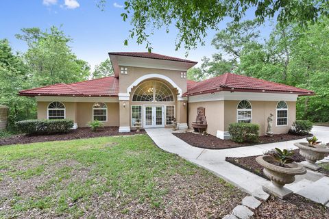 A home in Middleburg