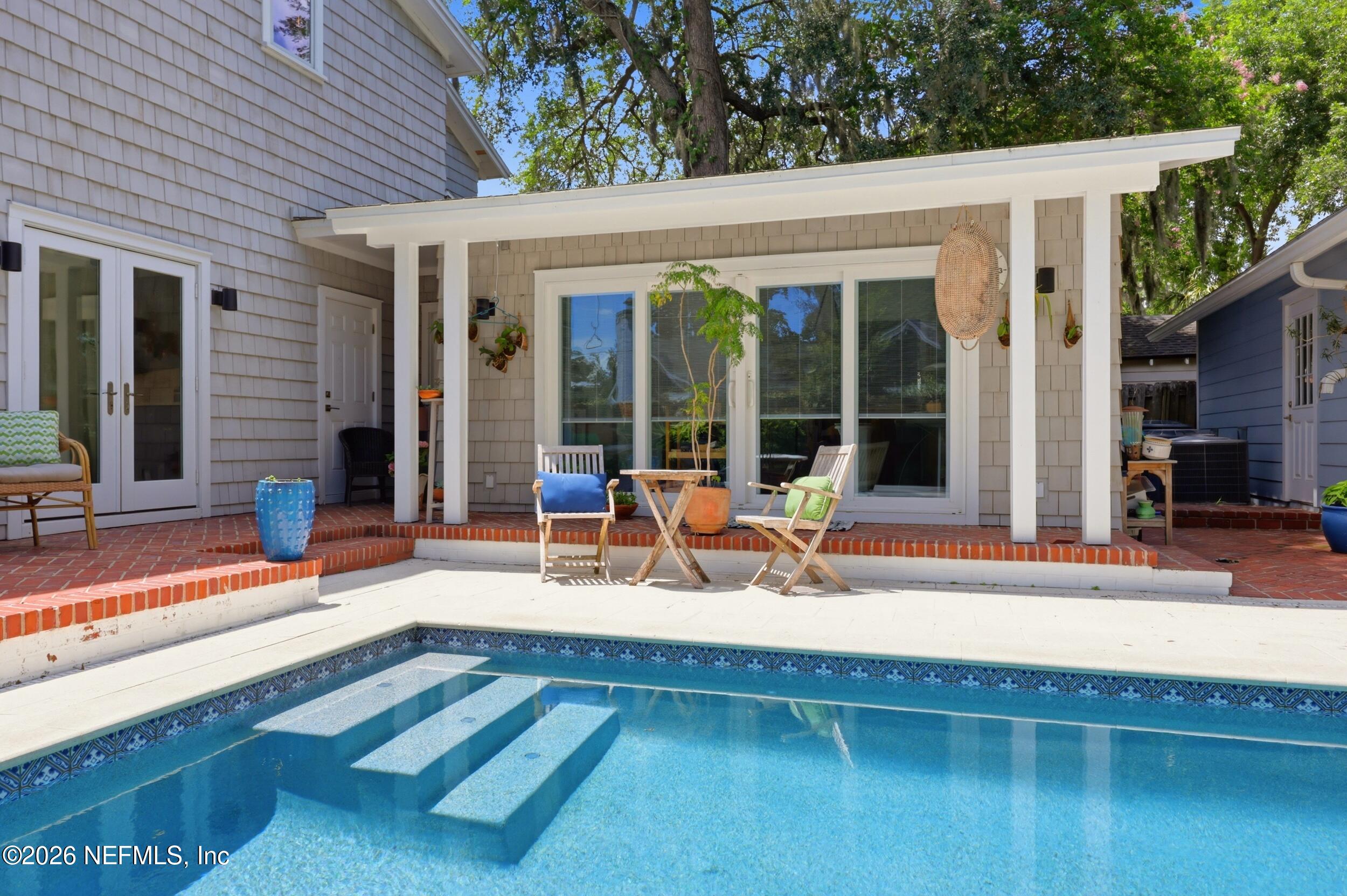 2769 WHITE OAK Lane