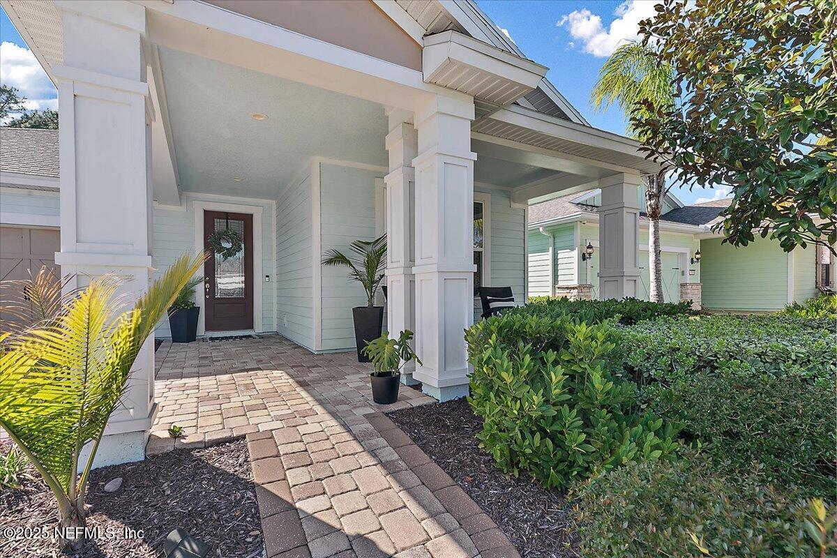 243 FRONT DOOR Lane