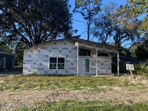 A home in Jacksonville