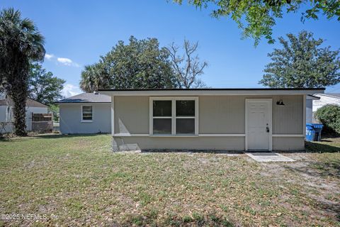 884 KENNARD Street Jacksonville FL 32208