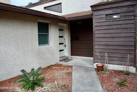 Photo of 1561 ARCADIA Drive, Jacksonville, FL 32207 (MLS # 2144150)