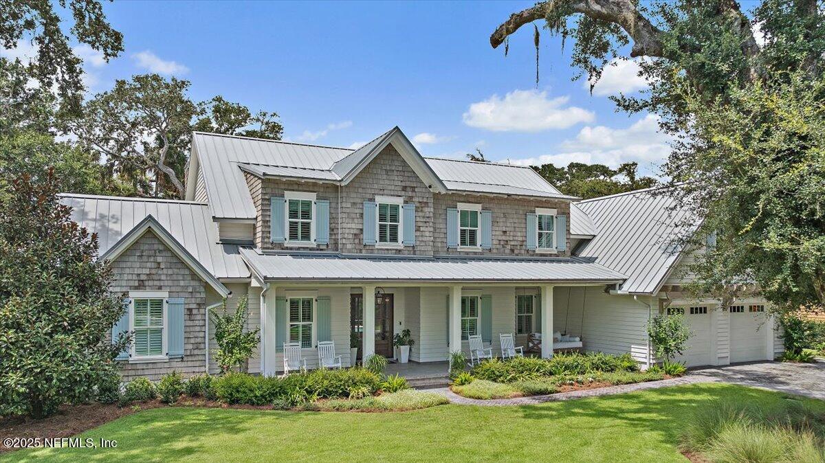 63 BEACHSCAPE Circle
