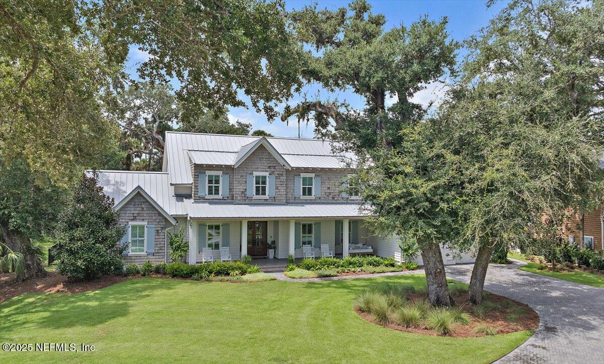 63 BEACHSCAPE Circle