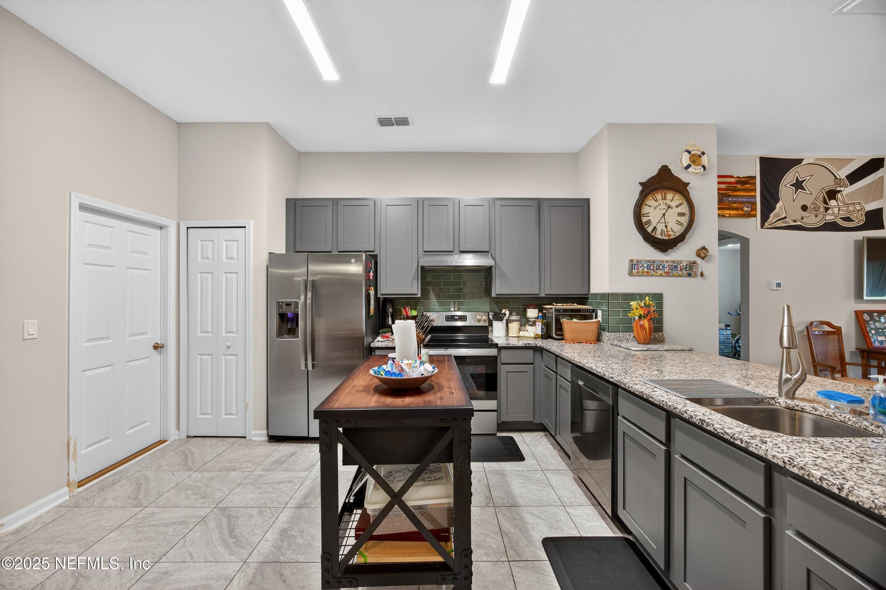 11233 REVOLUTIONARY Way