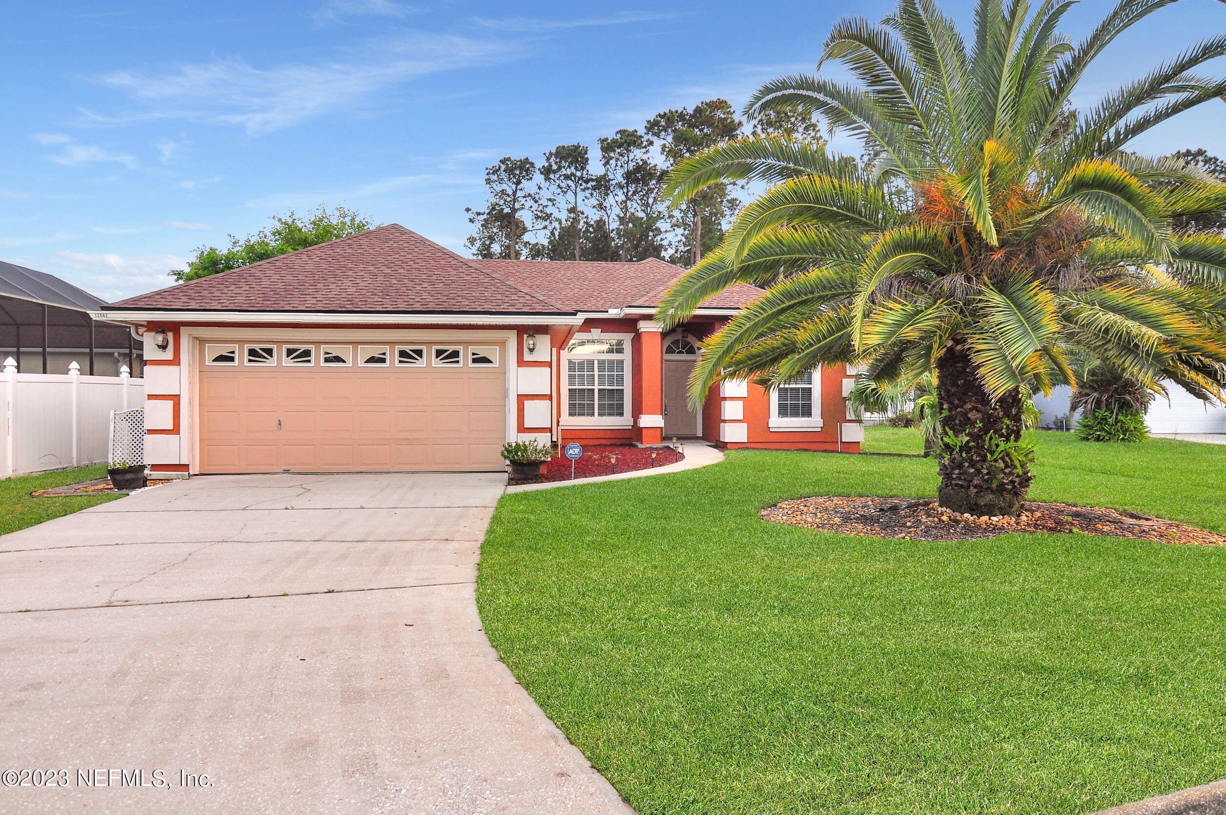 Jacksonville, FL home for sale located at 12062 W Dalmation Lane, Jacksonville, FL 32246