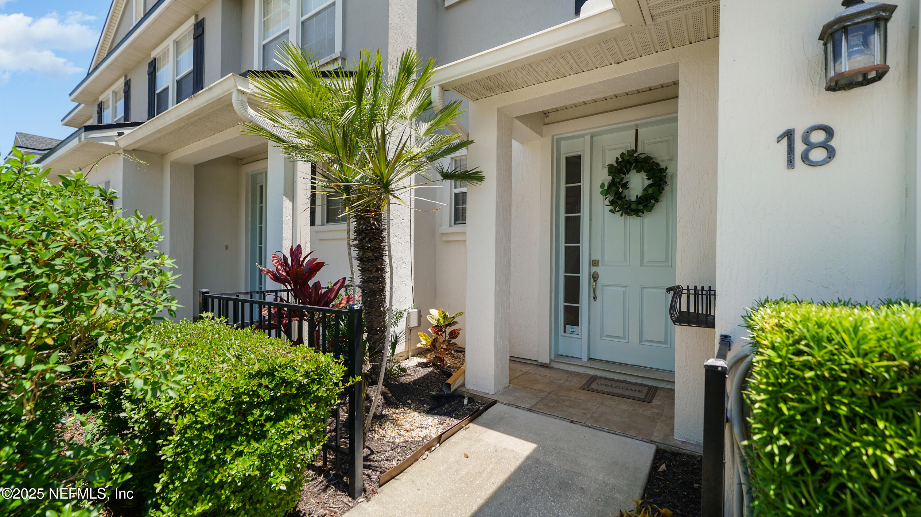 18 AMISTAD Drive