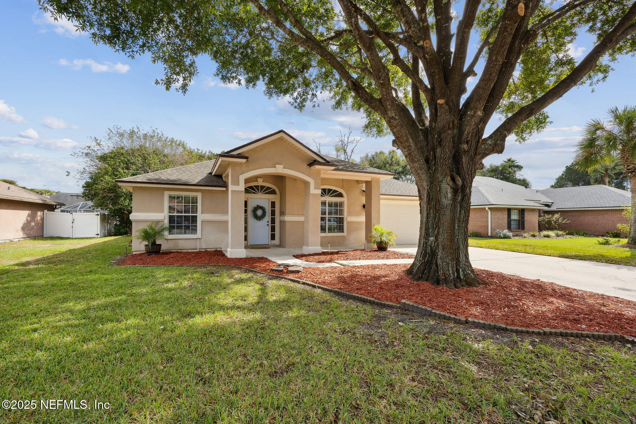 23999 CREEK PARKE Circle