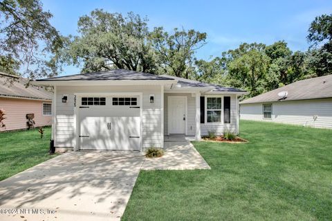 A home in Jacksonville