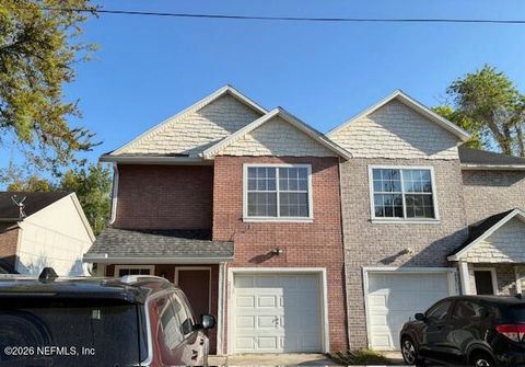 Photo of 2135 ASHLAND Street, Jacksonville, FL 32207 (MLS # 2143139)