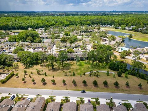 A home in Jacksonville