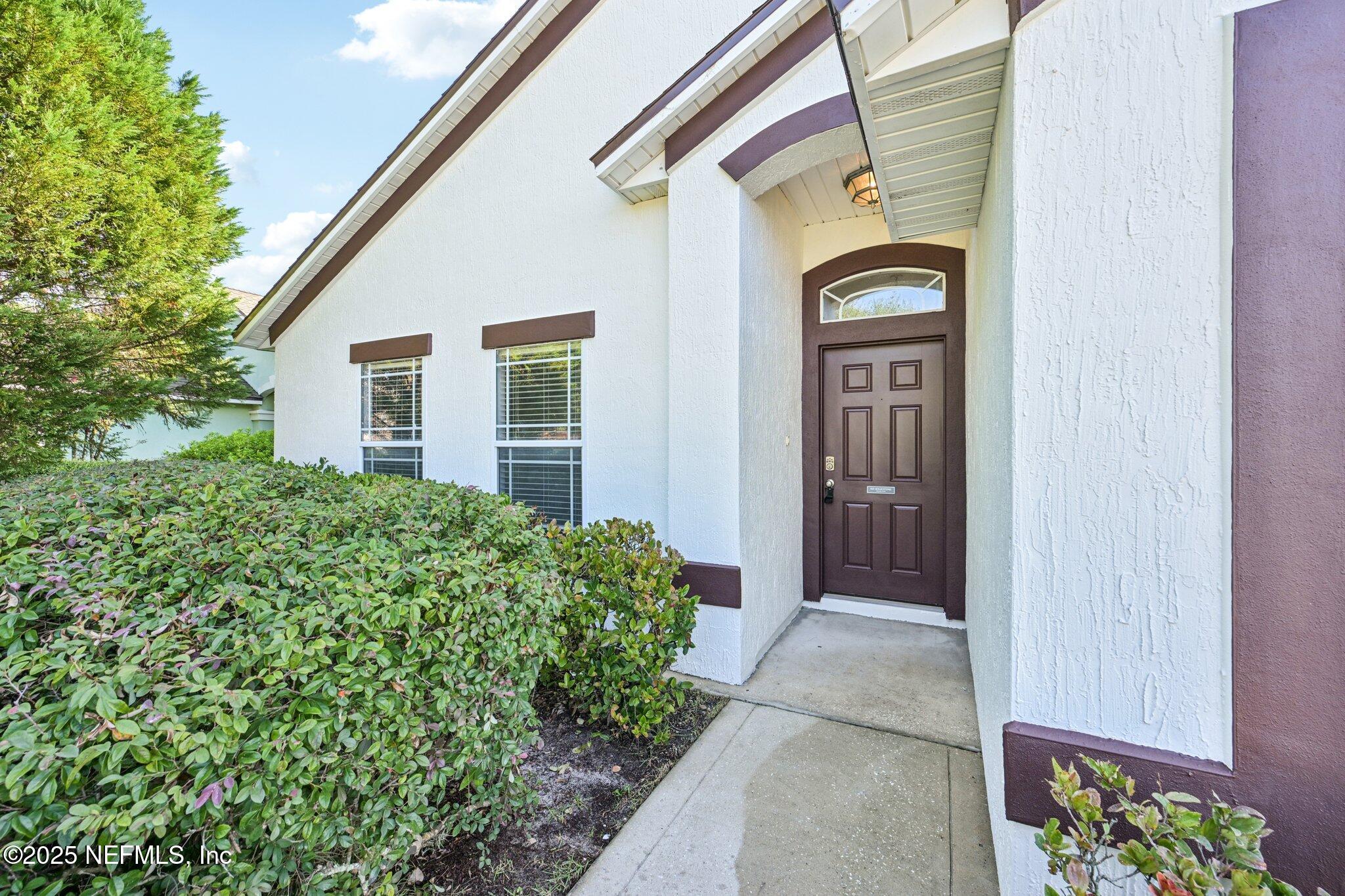 13617 DEVAN LEE Drive E