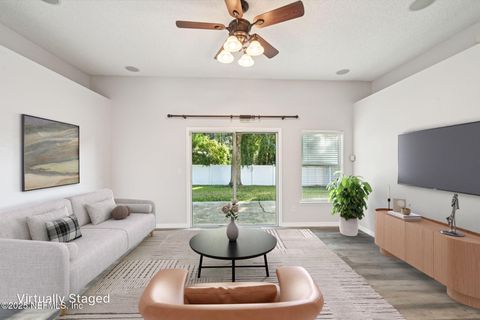 13617 DEVAN LEE Drive E Jacksonville FL 32226