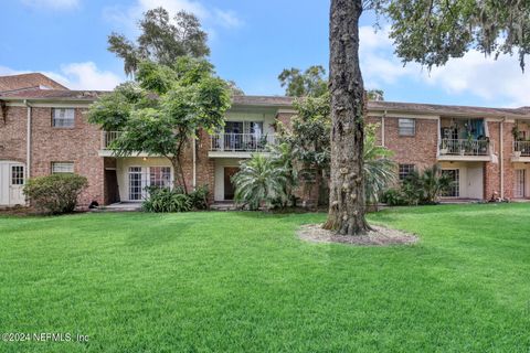 A home in Jacksonville