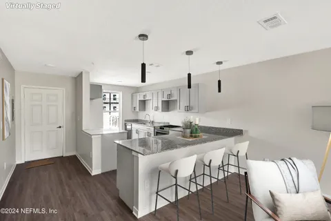 MLS: 2056642