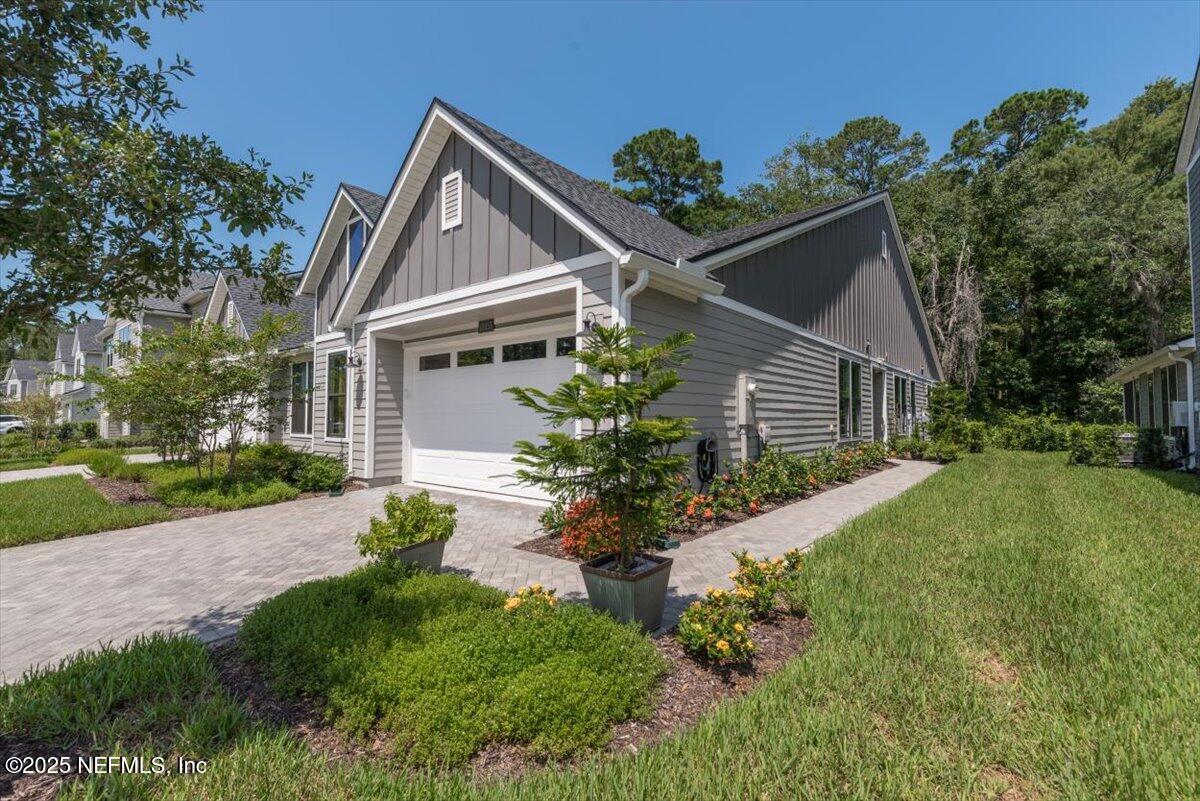 10053 FILAMENT Boulevard
