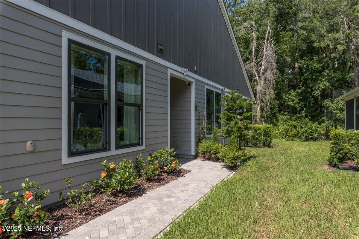 10053 FILAMENT Boulevard