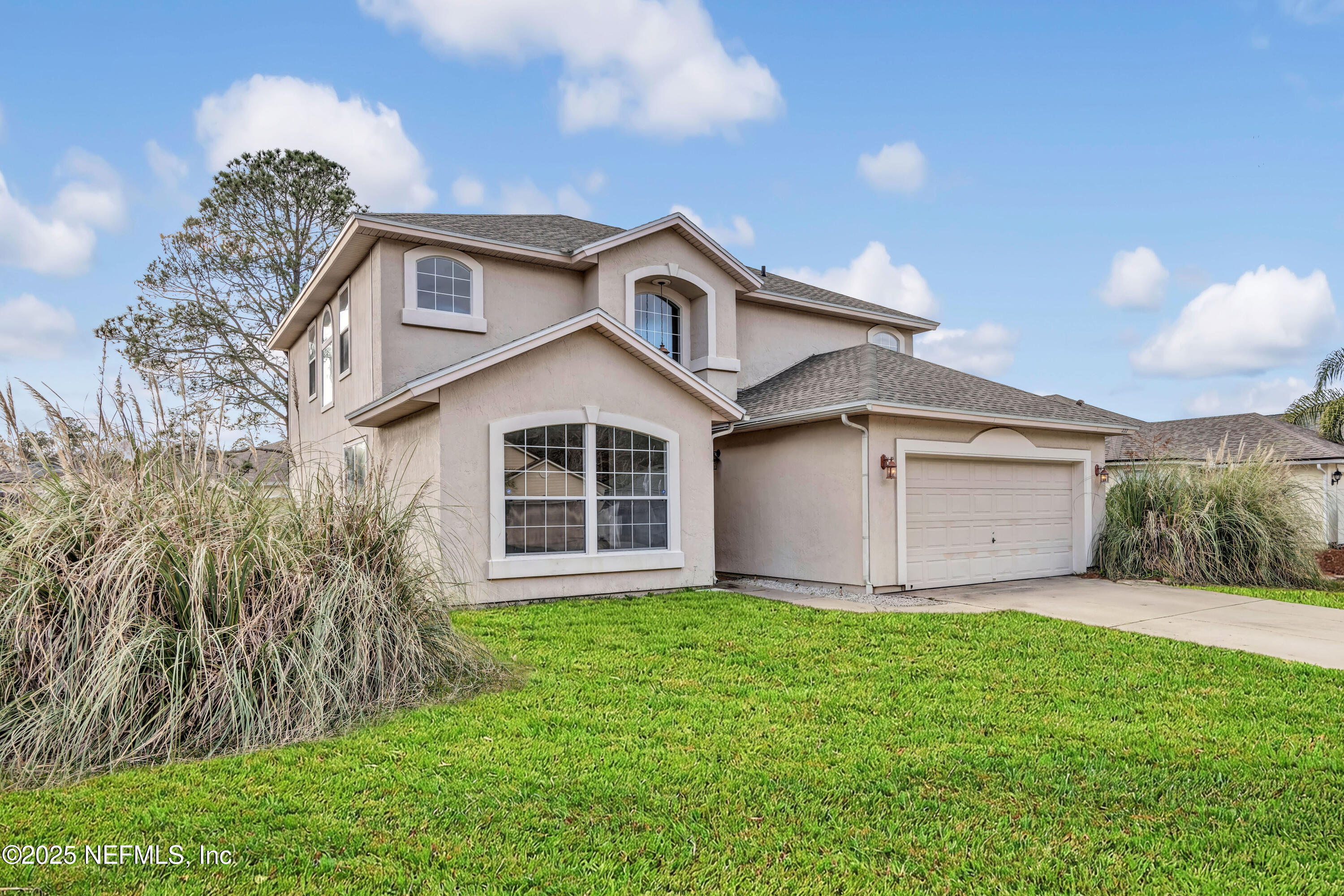 222 DOVER BLUFF Drive