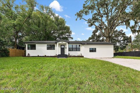 A home in Jacksonville