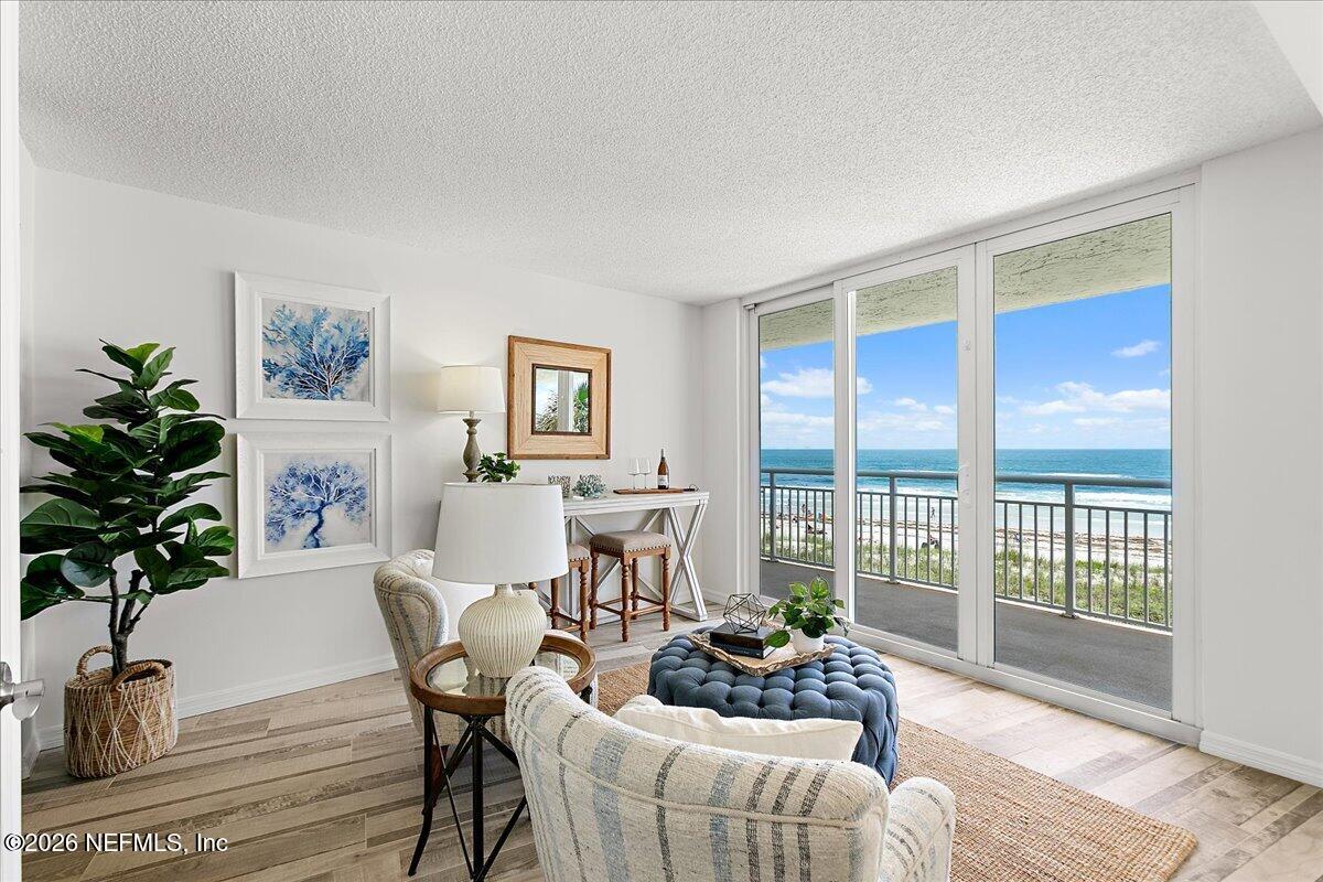 1601 OCEAN Drive S 205