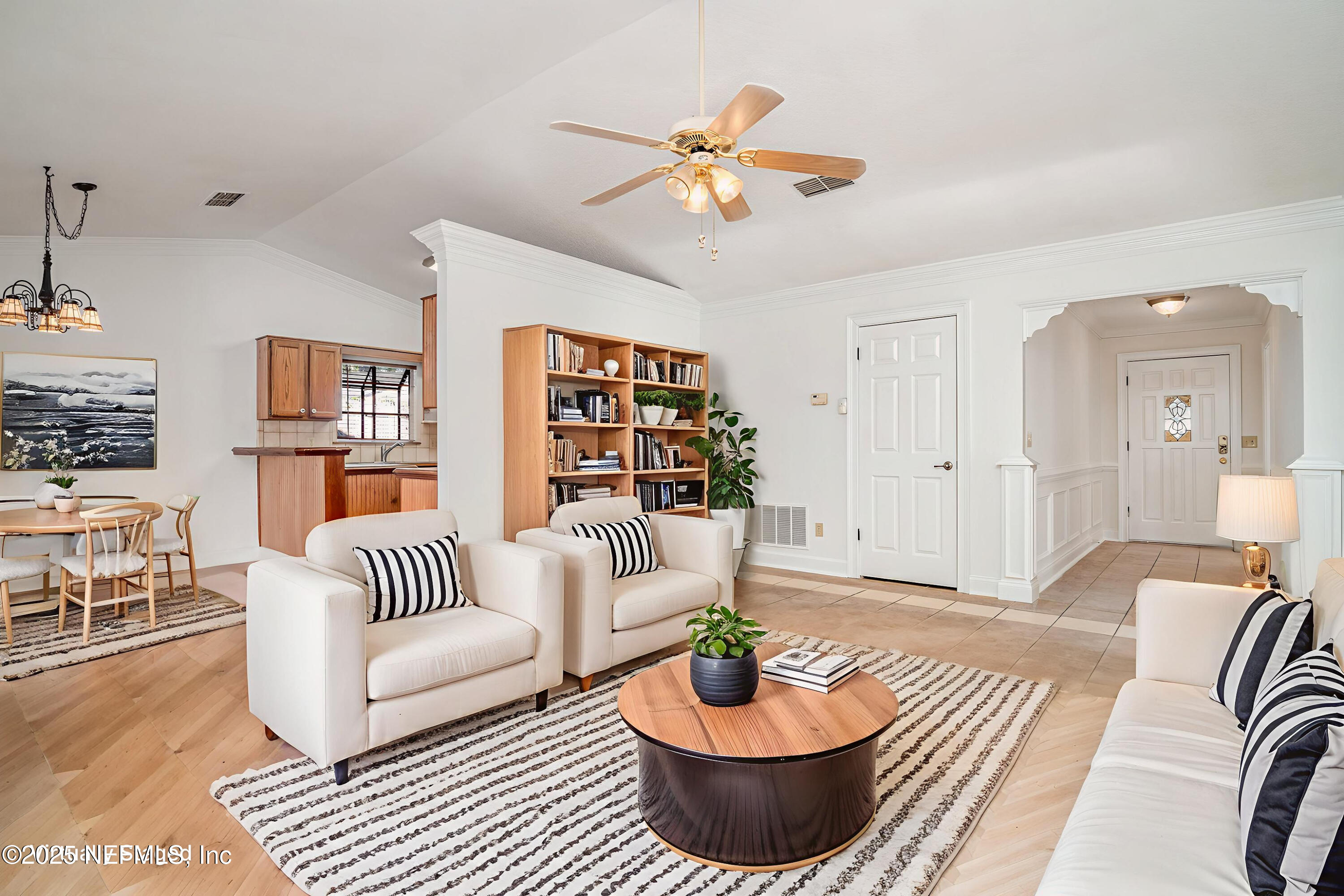 790 HICKORY HILL Drive