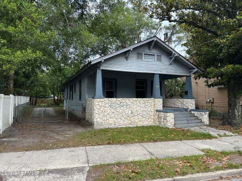 Photo of 3218 PERRY Street, Jacksonville, FL 32206 (MLS # 2147777)