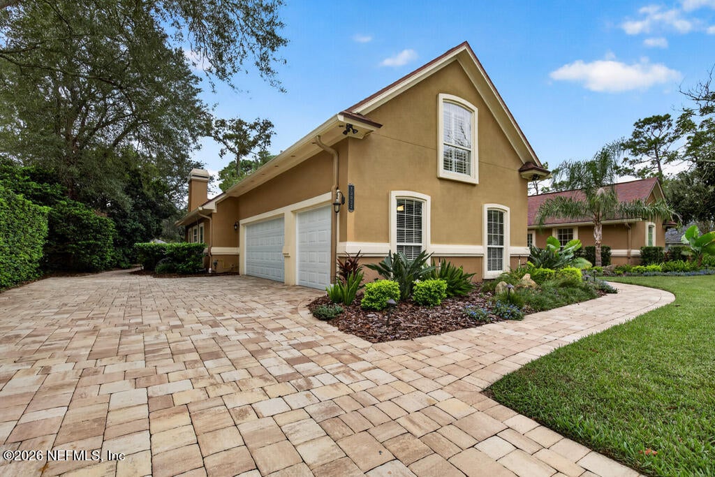 13032 HUNTLEY MANOR Drive