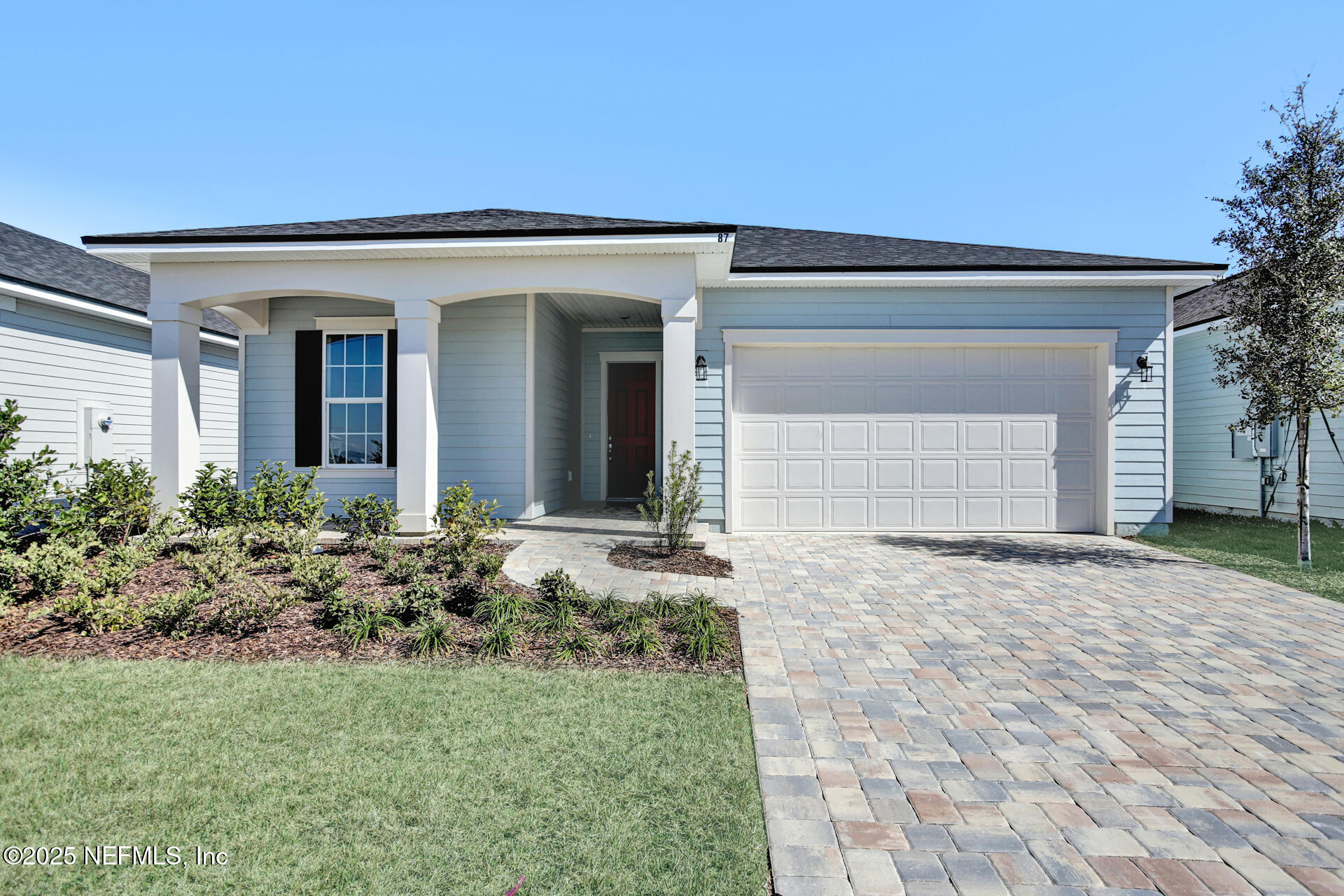 87 SWAYING TREE Avenue