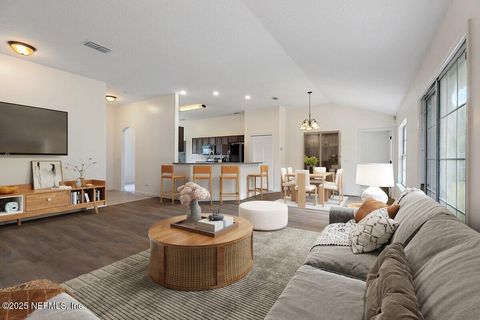 1732 HAGANS RIDGE Court Green Cove Springs FL 32043