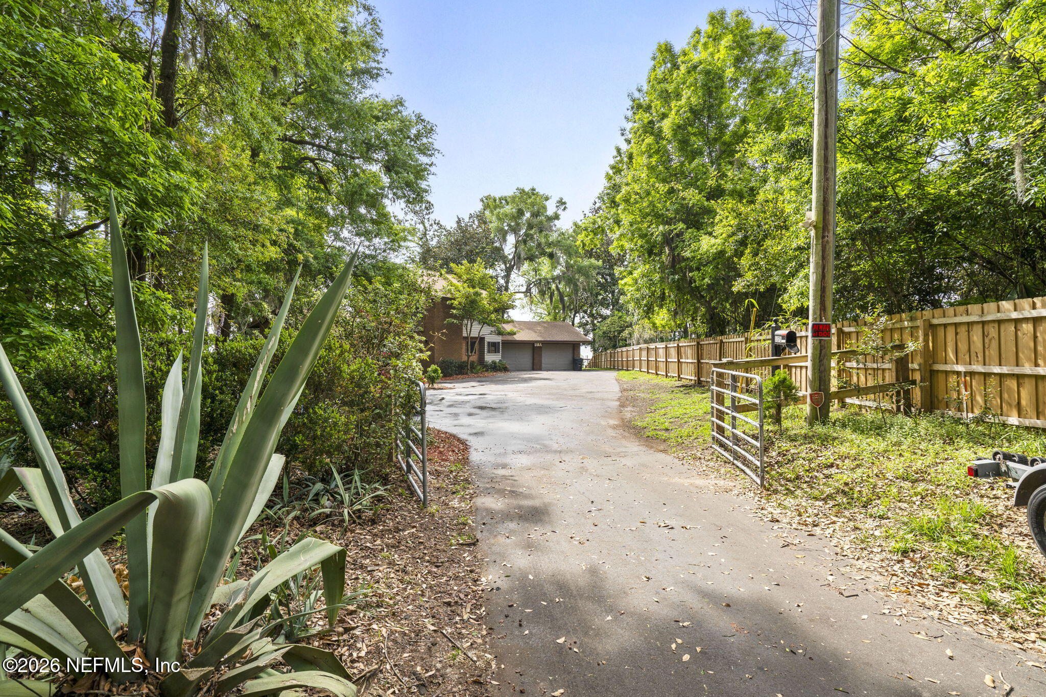 3175 DOCTORS LAKE Drive