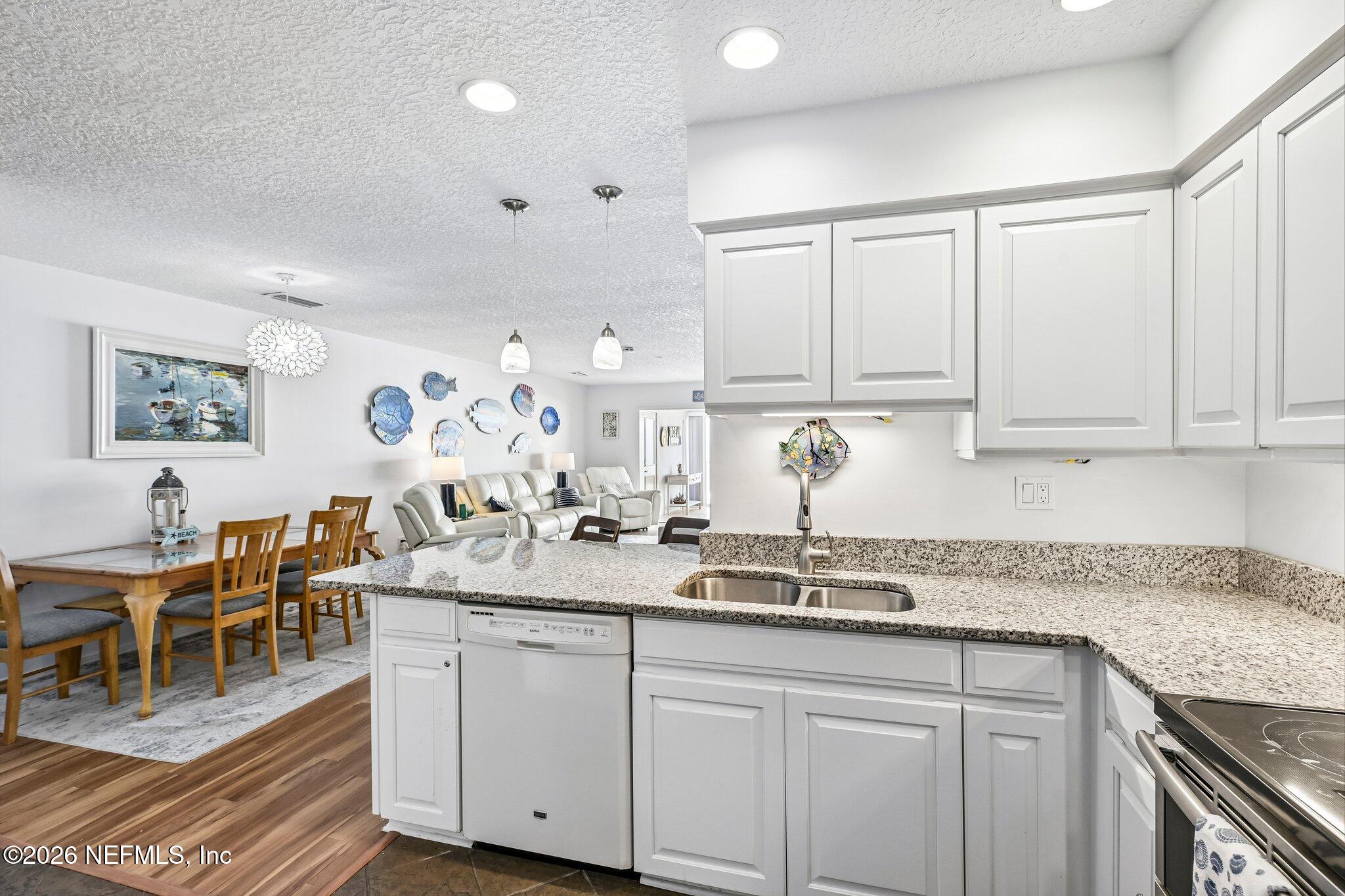 Ponte Vedra Beach, Florida, 32082, United States, 3 Bedrooms Bedrooms, ,2 BathroomsBathrooms,Residential,Active,2041610