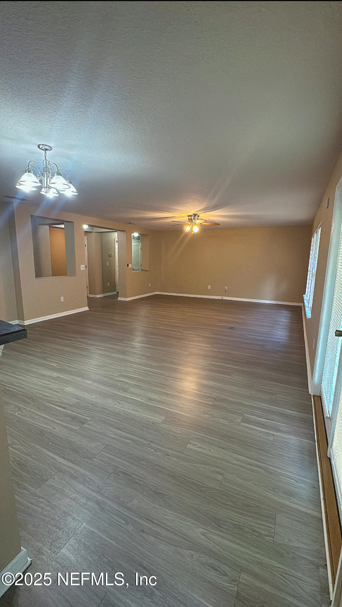 11335 JUSTIN OAKS Drive N