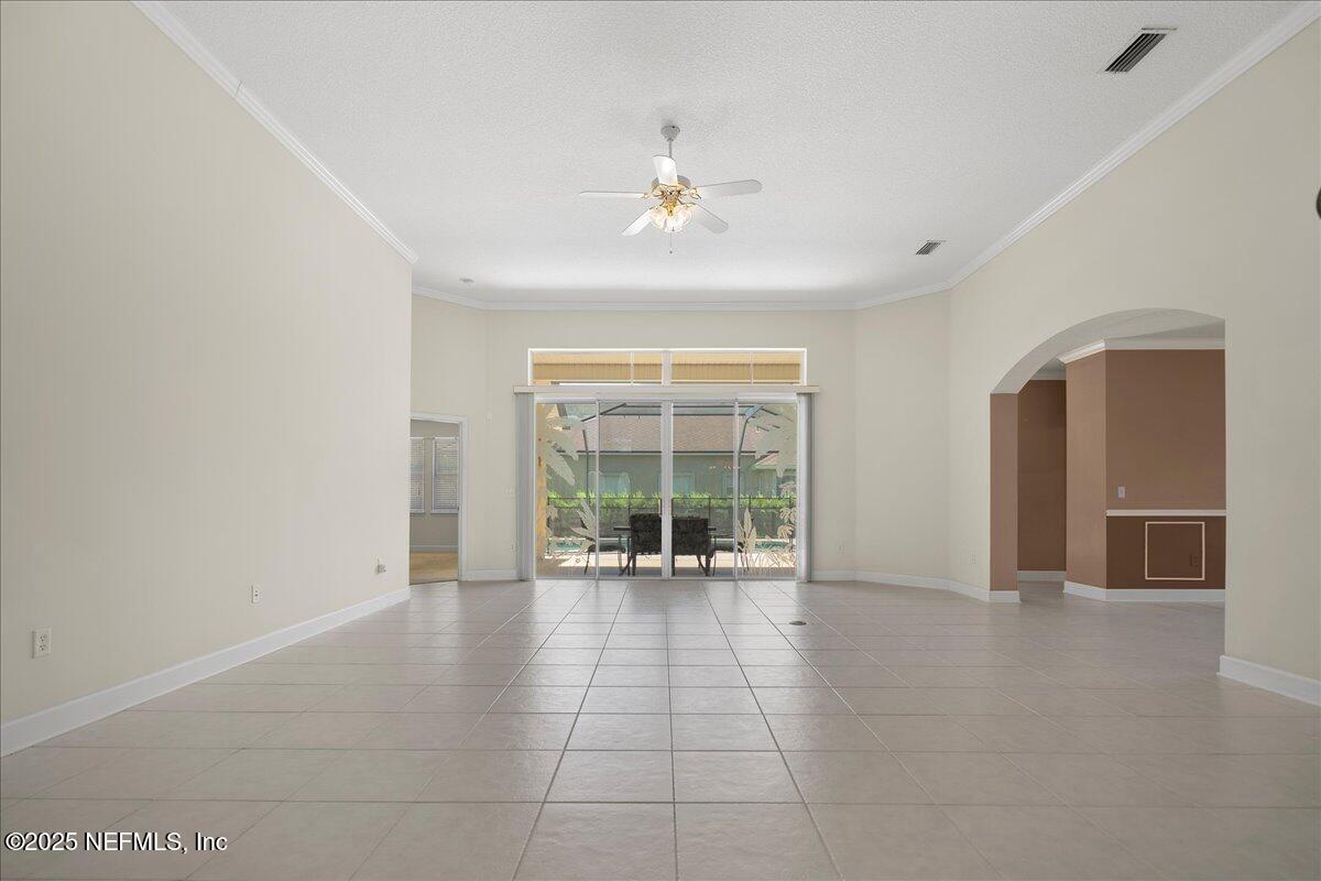 1901 WHITE DOGWOOD Lane
