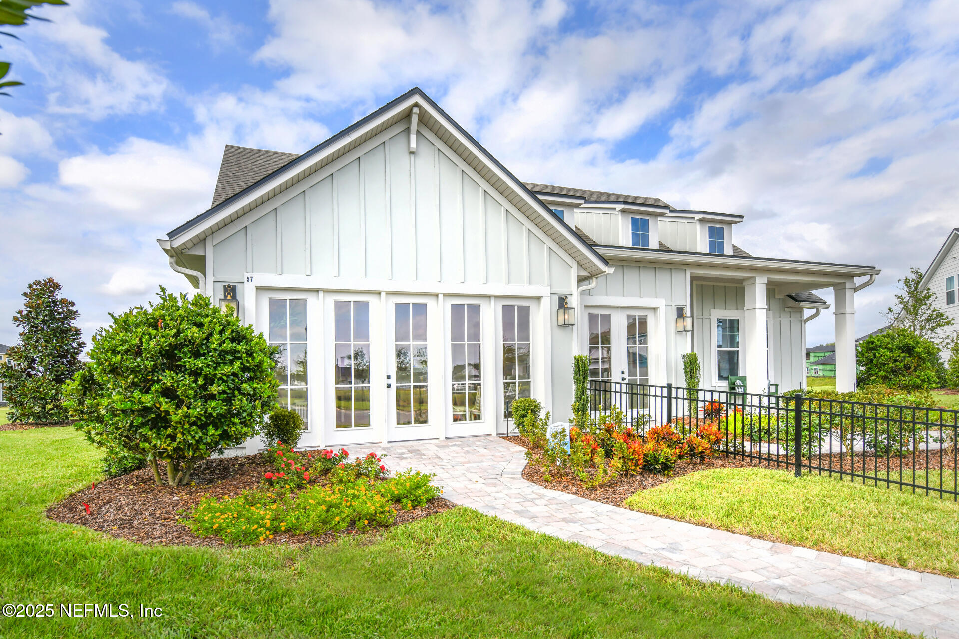 57 OAK HEIGHTS Court